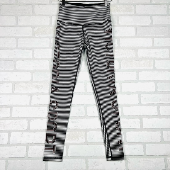 VICTORIA'S SECRET VICTORIA SPORT‎ KNOCKOUT TIGHT SIZE XS LEGGINGS EUC - Picture 5 of 10